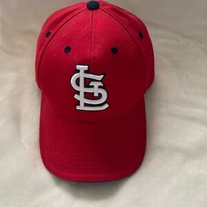 St.Louis Cardinals red hat one size fits all with adjustable logo strap